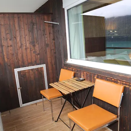 Lakeview Bei Interlaken Hotel
